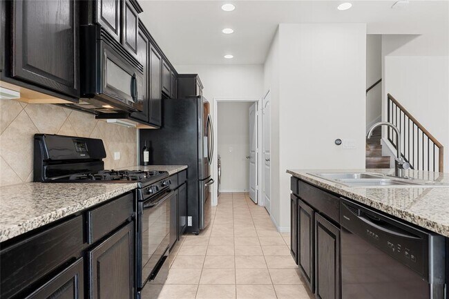 Building Photo - 13700 Sage Grouse Dr