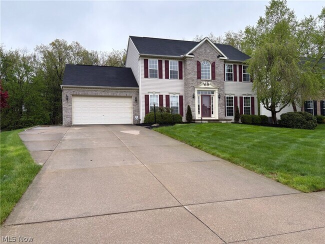 Building Photo - 4582 Devereux Drive