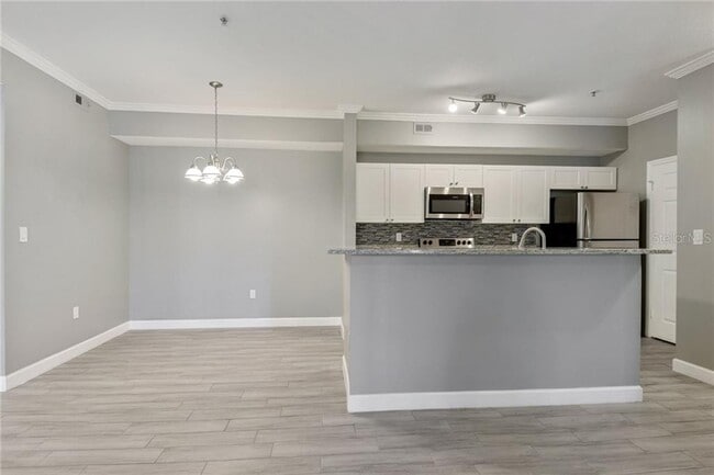 Building Photo - 5614 Pinnacle Heights Cir