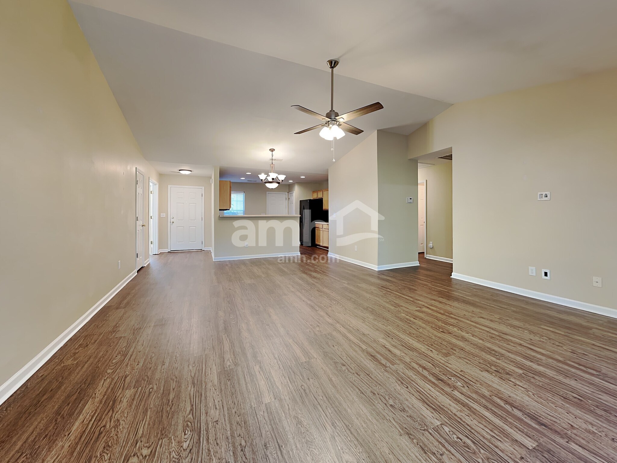 Building Photo - 412 Peach Grove Pl