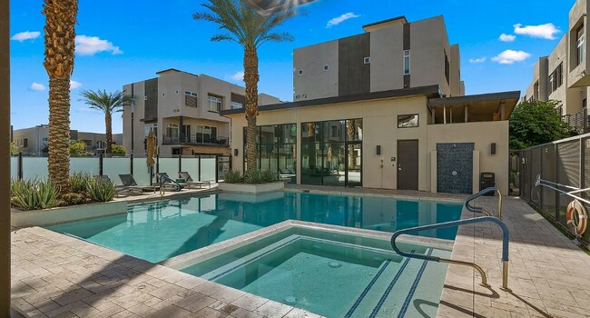 Building Photo - 6850 E McDowell Rd