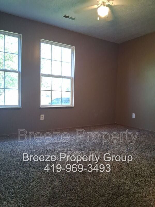Building Photo - 2975 Megan Cir