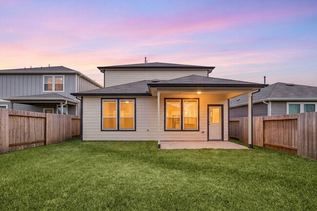Building Photo - 26270 Arrowleaf Dr