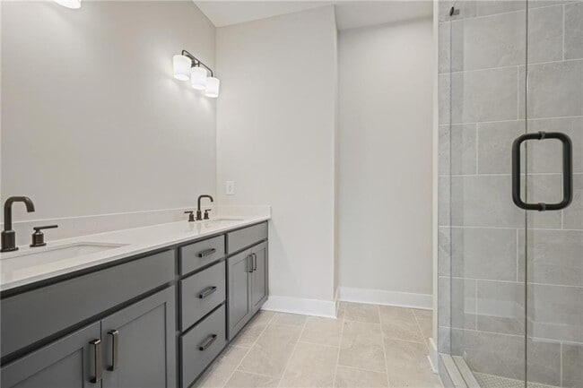 Building Photo - 2636 Mackintosh Ct