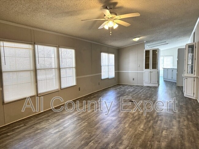 Building Photo - 288 Turner Rd