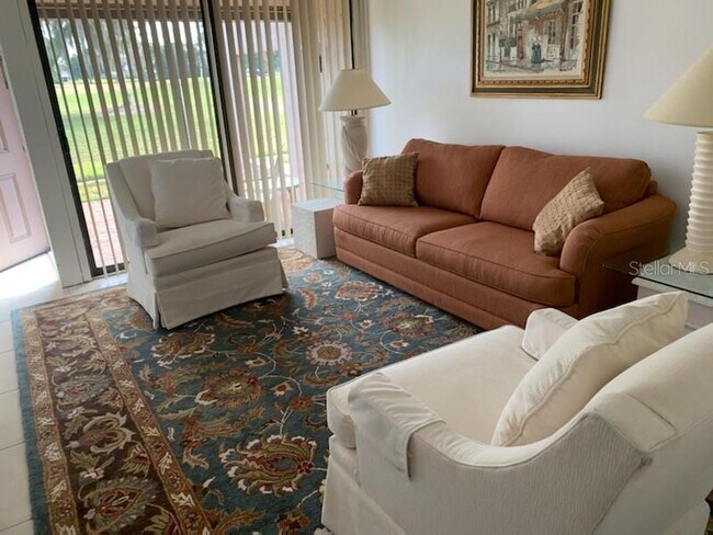 Building Photo - 3553 Longmeadow