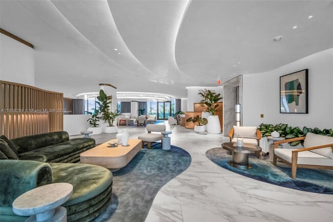 Building Photo - 900 N Ocean Blvd