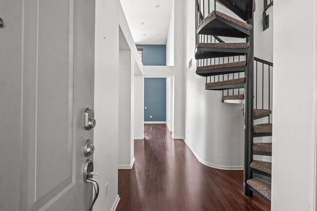 Building Photo - 2 Bedroom + 2 Bathroom Condo | Port 121 in Seabridge | Oxnard | Unfurnished