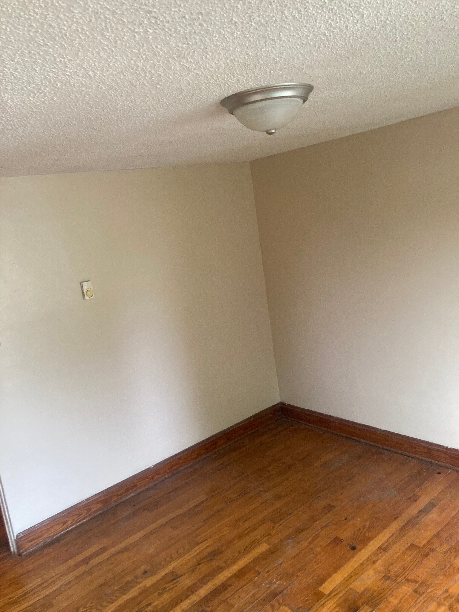 Bedroom - 84 Academy Ln