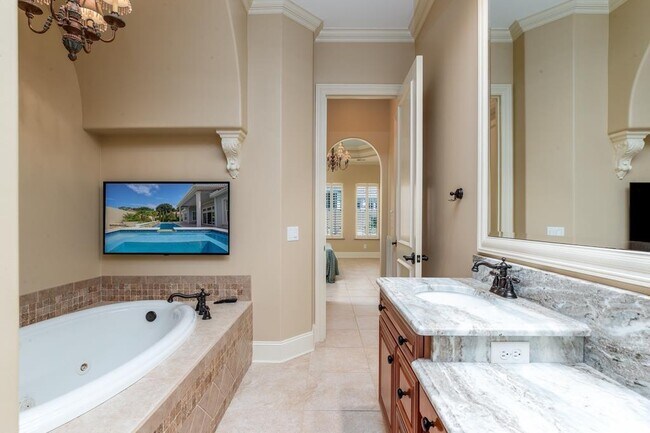 Building Photo - 7545 Ventura Ct