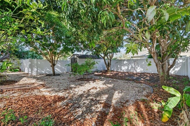 Building Photo - 5883 Darren Ct