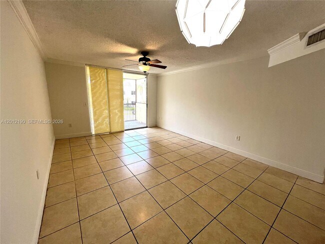 Building Photo - 8373 Lake Dr