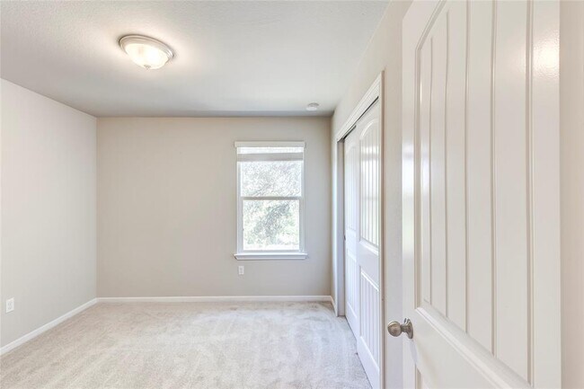 Building Photo - 1710 Atlantica St