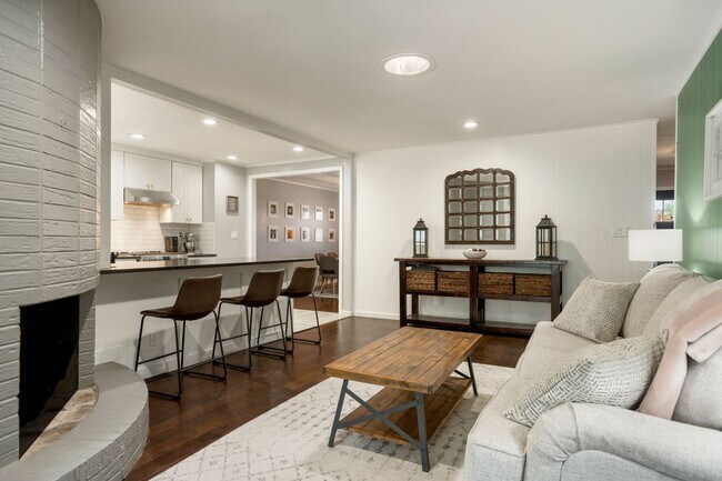 Building Photo - Gorgeous Mid-Century Home Newly Renovated From Top To Bottom - Inside And Outside - With Newer Wi...