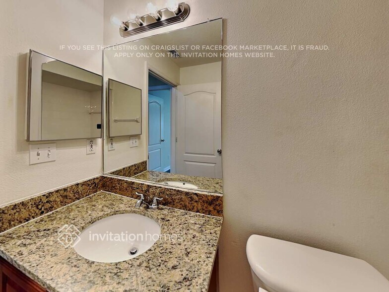 Building Photo - 9600 Saragossa St