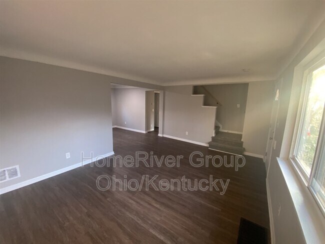 Building Photo - 2644 Knight Ave