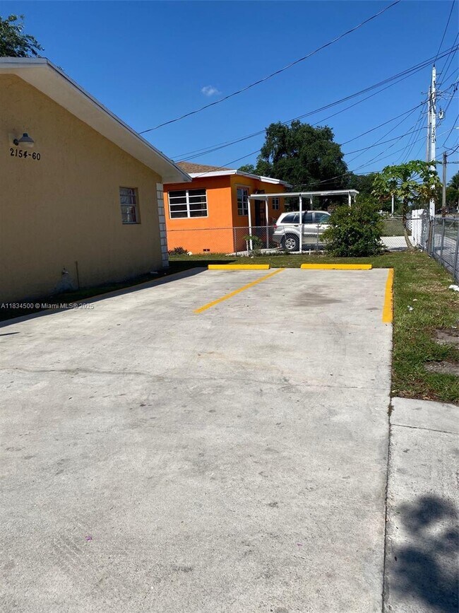 Building Photo - 2154 NW 61st St