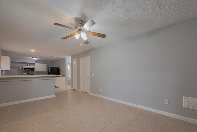 Building Photo - 3610 Bee Bayou Ln