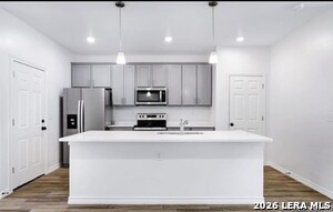 Building Photo - 215 Southlawn Ave