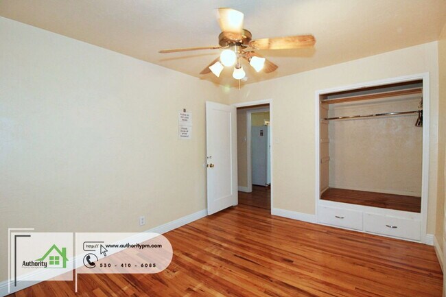 Building Photo - 2391 Placer St