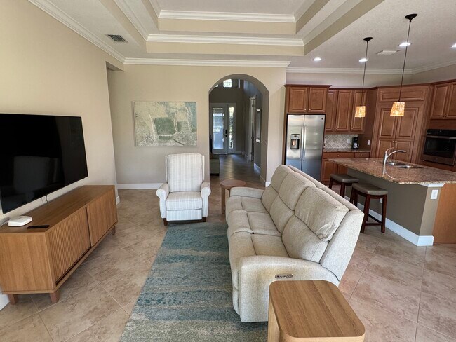 Building Photo - 9080 Isla Bella Cir