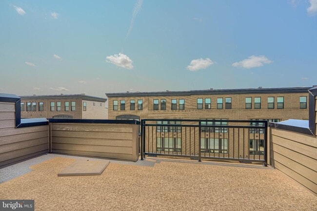 Building Photo - 2705 Ferry Bar Dr