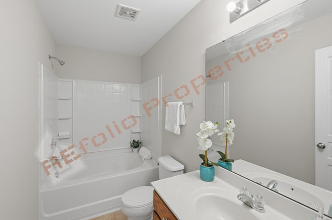 Building Photo - 2907 Berkeley Springs Pl