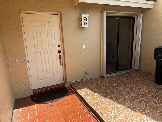 Building Photo - 6532 NW 170th Terrace