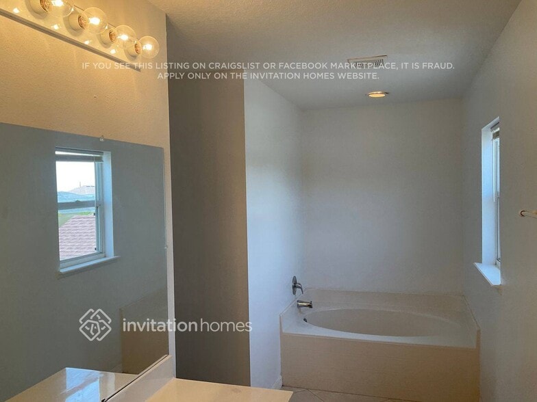 Building Photo - 11203 Dacre Ln