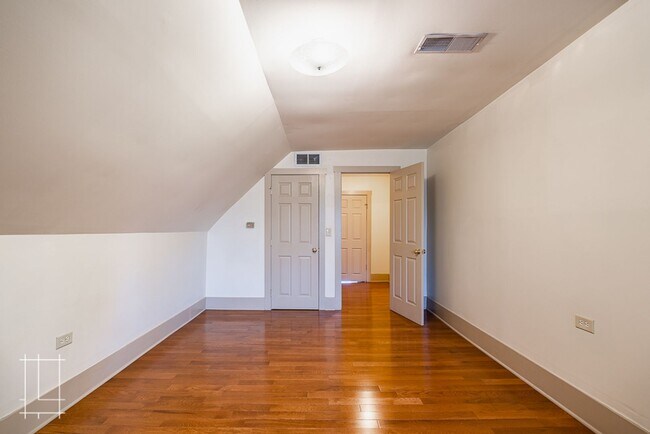 Building Photo - 350 Wilber Ave