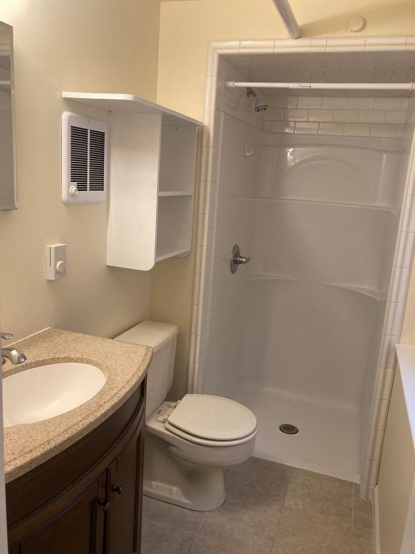 Building Photo - 60 Spruce St