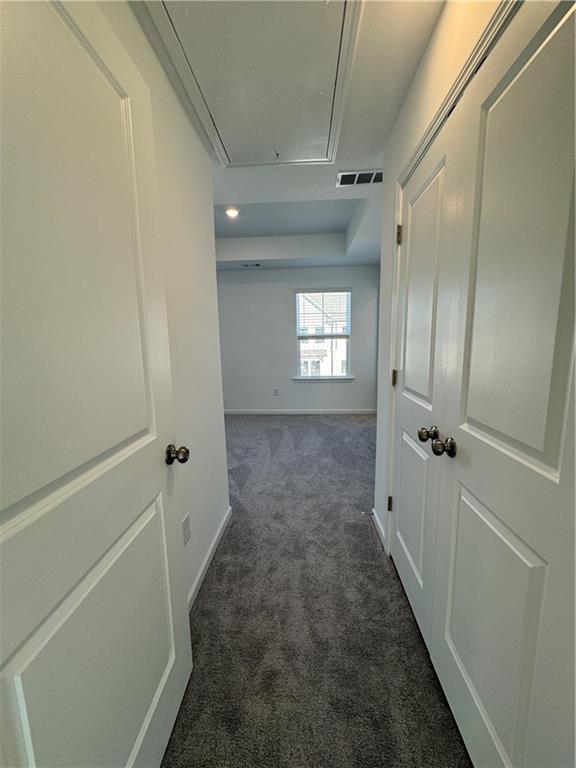 Building Photo - 516 Meadows Ln