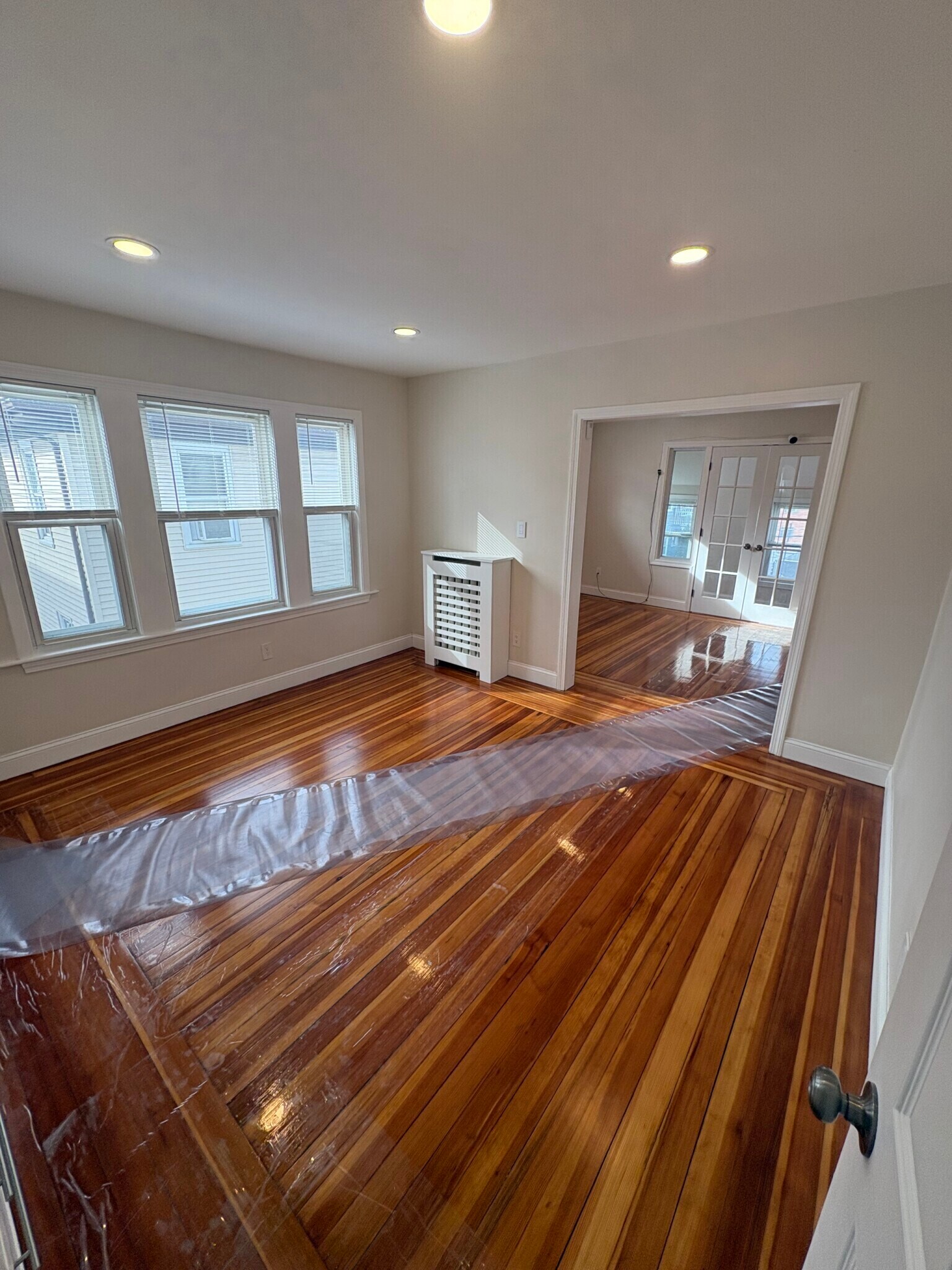 Building Photo - 7 Smith St