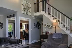 Building Photo - 822 Shadowood Ln SE