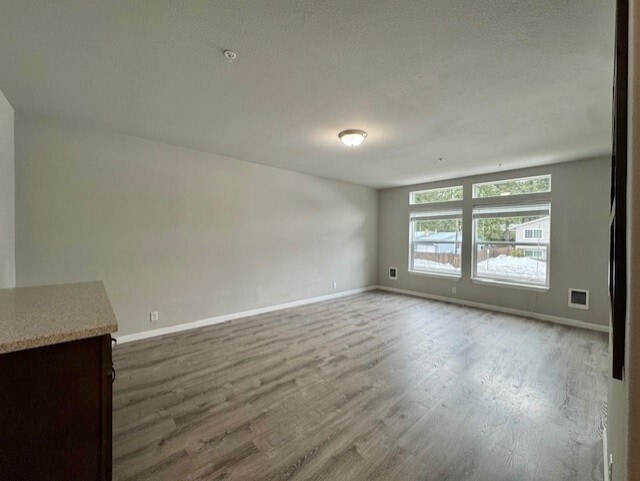 Building Photo - 4401 Riverside Dr