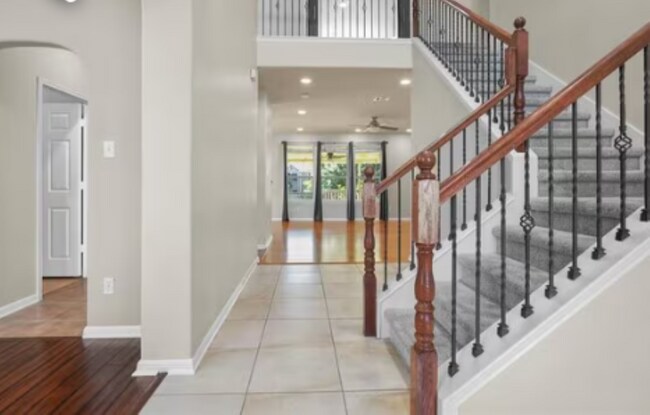 Building Photo - Stunning & Elegant Home in Forest Creek with Spacious Living & Prime Location