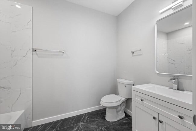 Building Photo - 36 N Narberth Ave