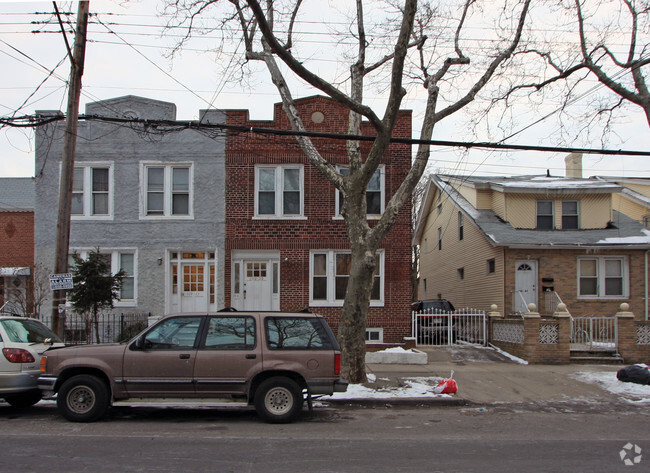 Building Photo - 109-39 Lefferts Blvd