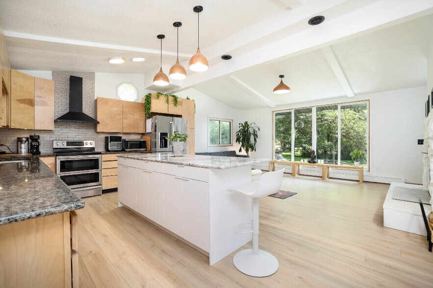 Building Photo - 3951 Willow Ct SW