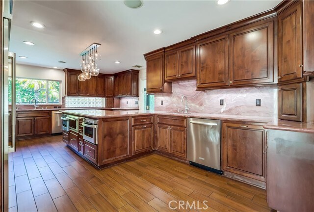 Building Photo - 5528 Voletta Pl