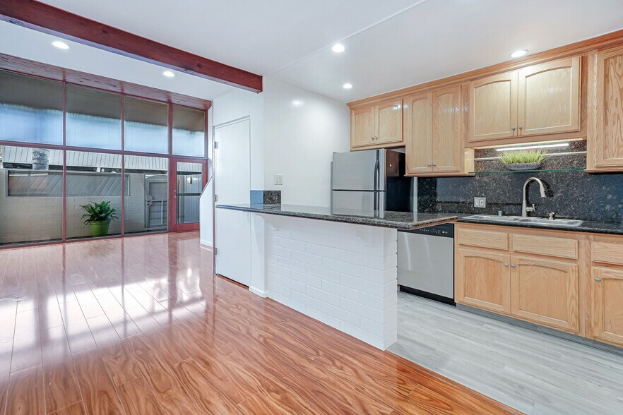 Front Patio, Living Room, & Kitchen - 275 S Church Ln