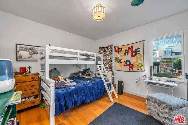 Building Photo - 6249 Del Valle Dr