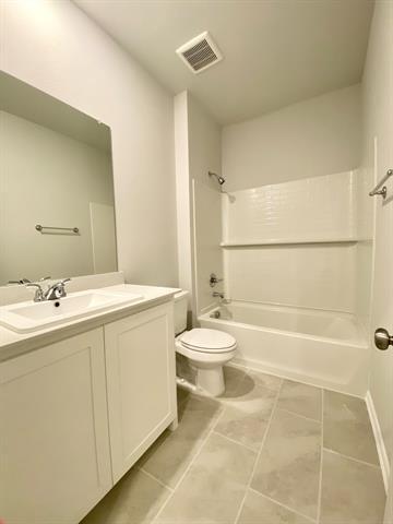 Building Photo - 615 Metallic Tree Ln