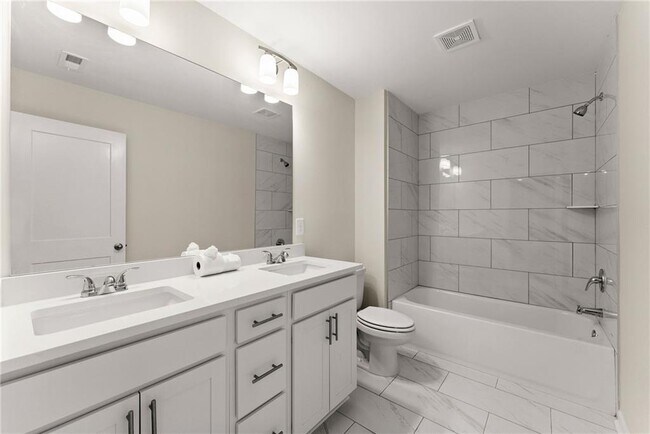 Building Photo - 5255 Candun Cir