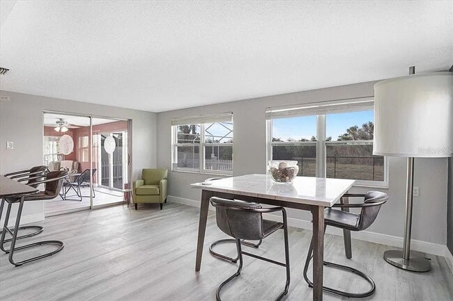 Building Photo - Fully Renovated 2-Bed, 2-Bath Retreat in G...