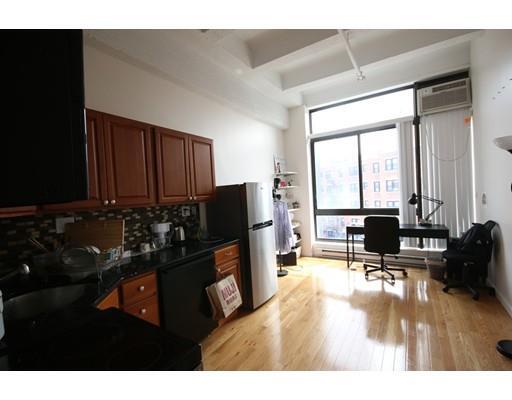 Building Photo - 12 Stoneholm St