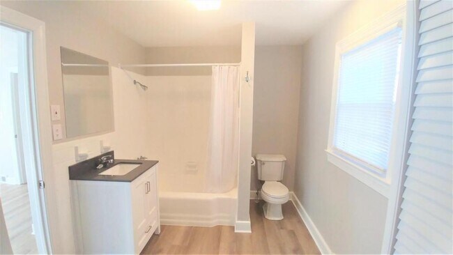 Building Photo - 2814 Springwood Drive