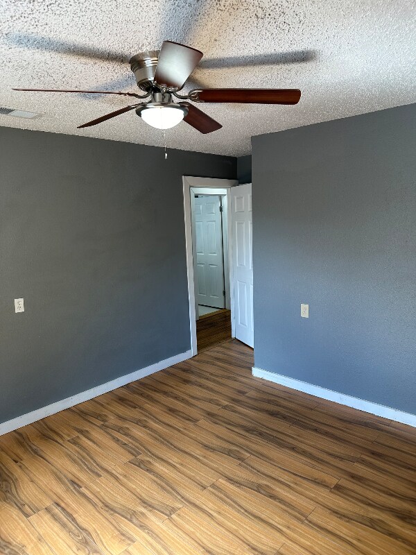 Building Photo - 311 Glamis Ave