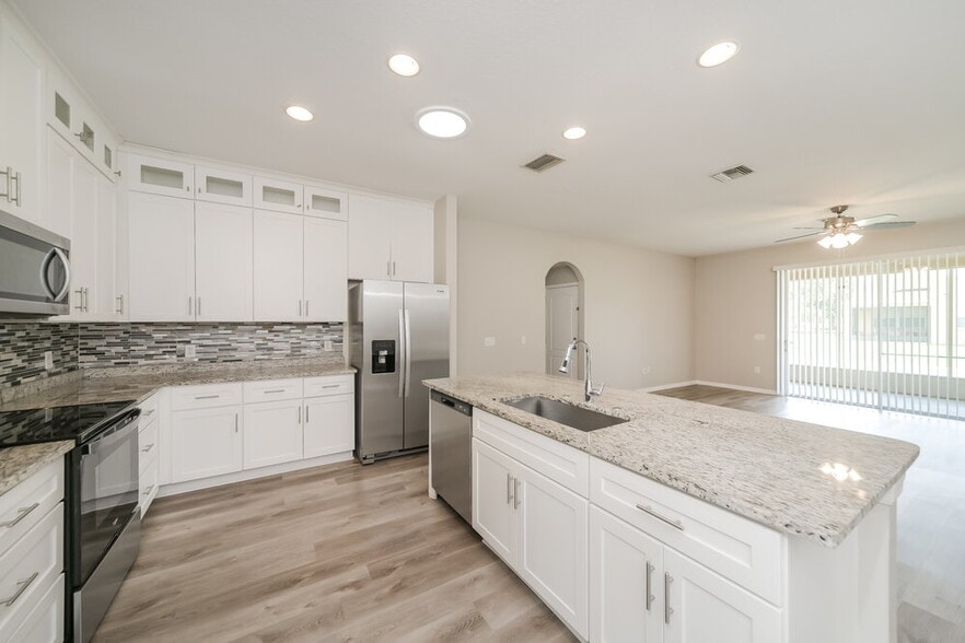 Building Photo - 3391 Marshfield Preserve Way