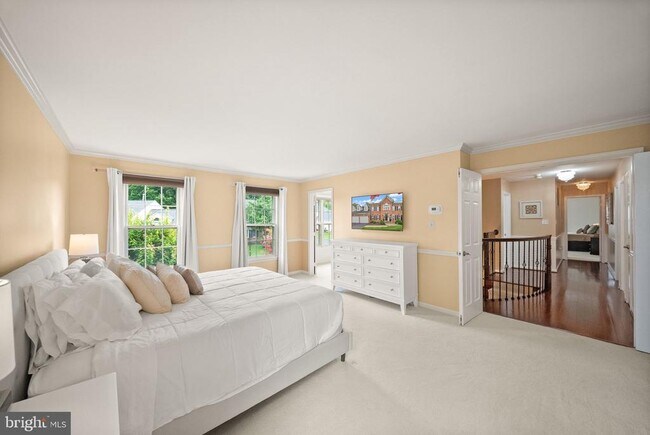 Building Photo - 5667 Lonesome Dove Ct
